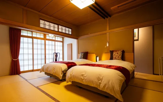 【りんどう】シモンズ製のベッドでごゆっくりお休みください。